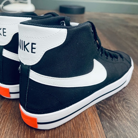 Nike Womens Court Canvas Sneaker Size 11 - Picture 7 of 8